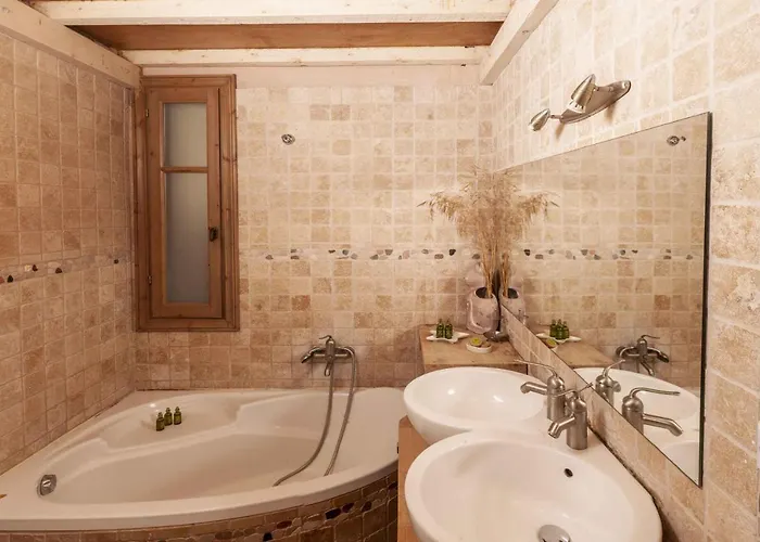 Mounty Island Avra-calma Villa Lazaráta